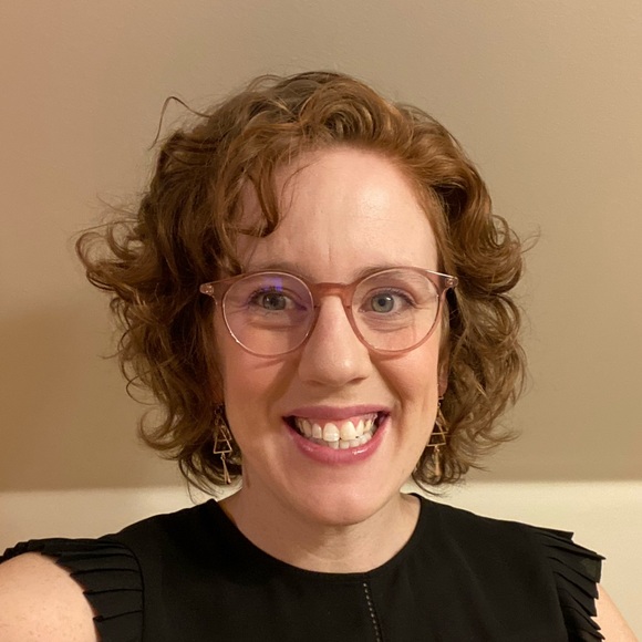 Meet your Posher, Krista - Picture 1 of 1